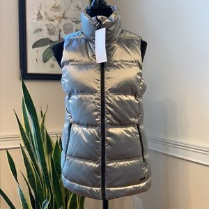 Athleta down arch vest